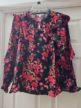 The Pioneer Woman Black Floral Ruffle Blouse with Pink & Red Roses